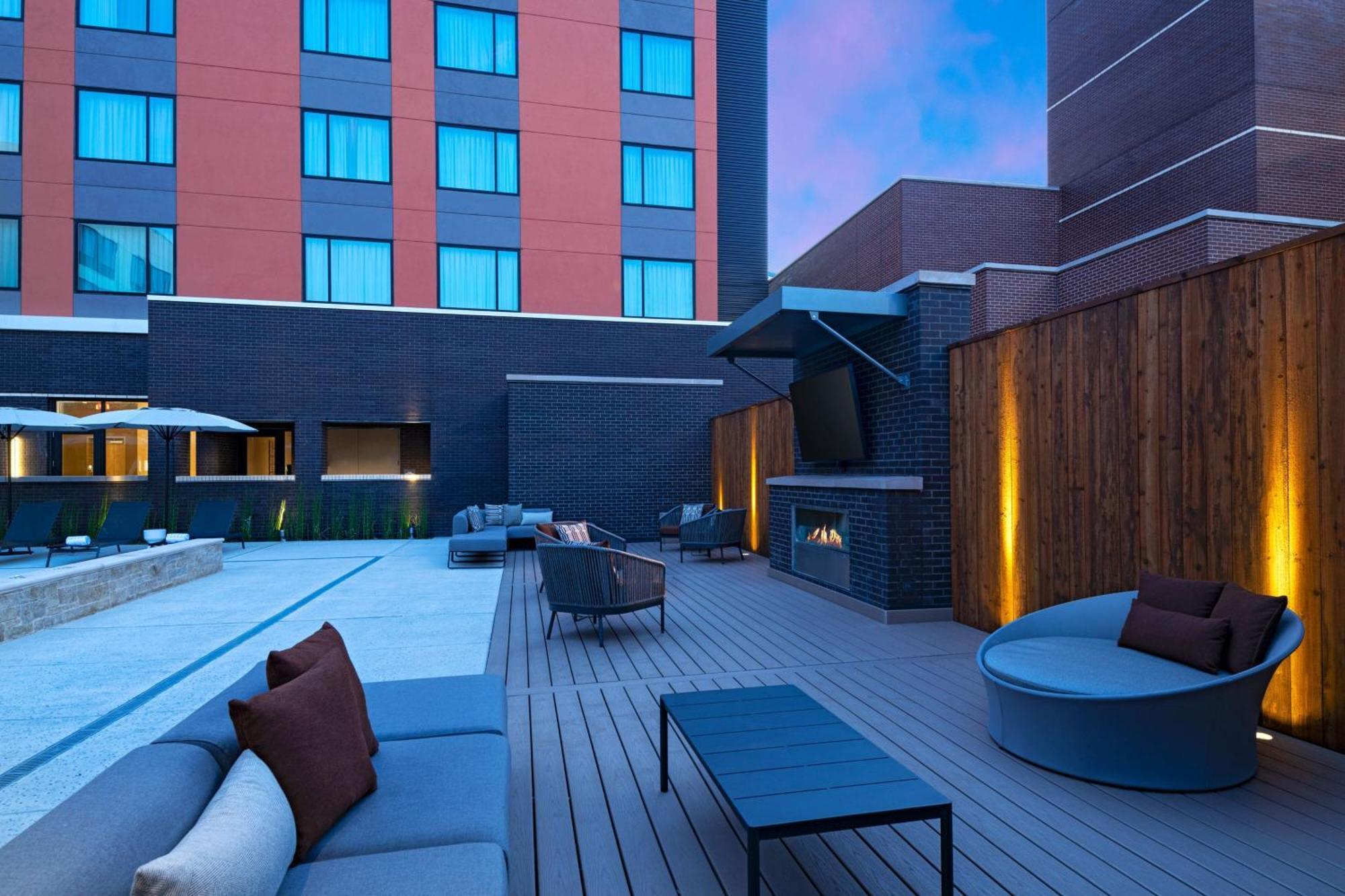 Ac Hotel By Marriott Waco Downtown Exterior photo